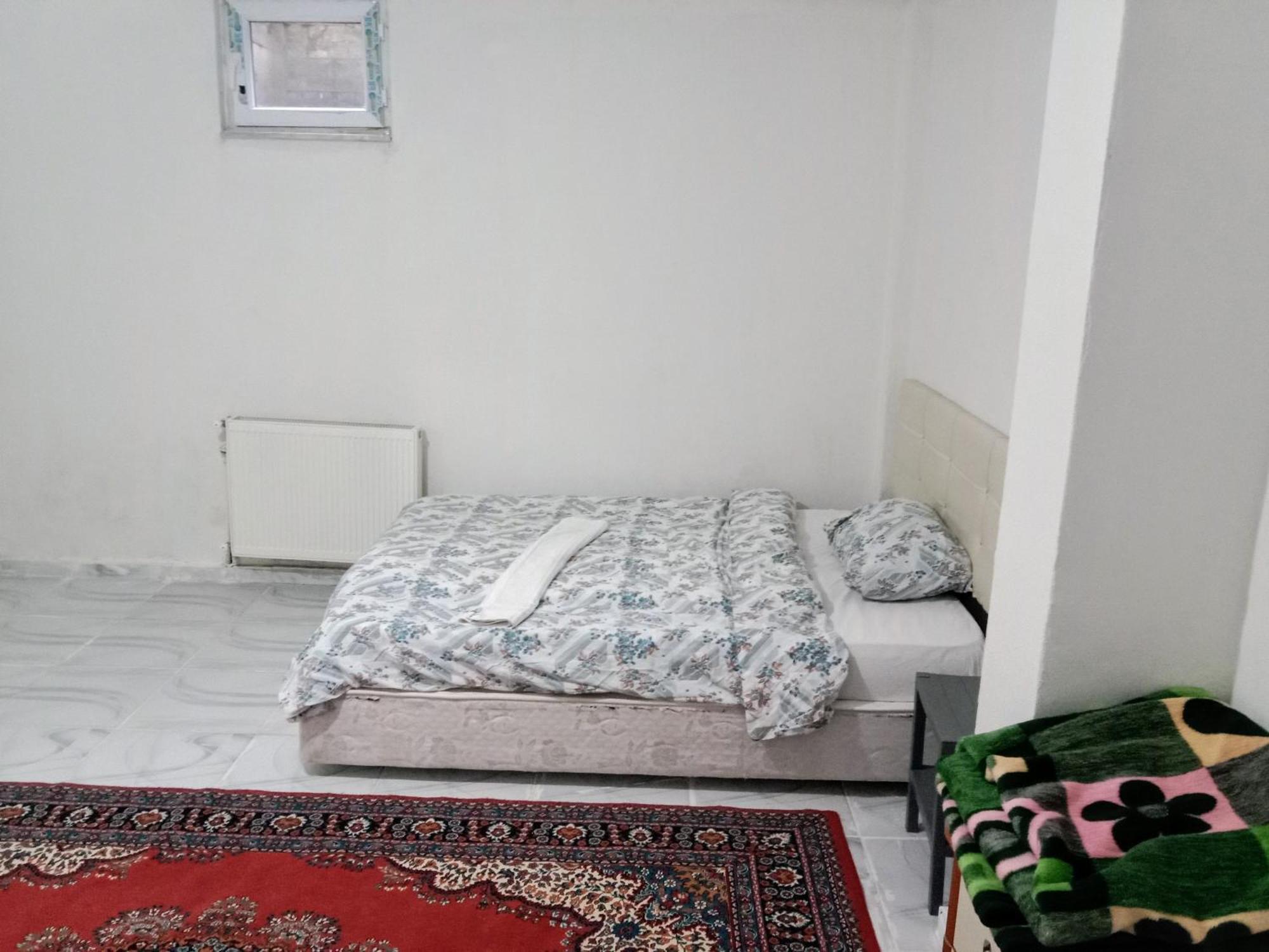 Ahmet Teacher Hotel, 5 Minutes From The Airport Arnavutkoy Rom bilde